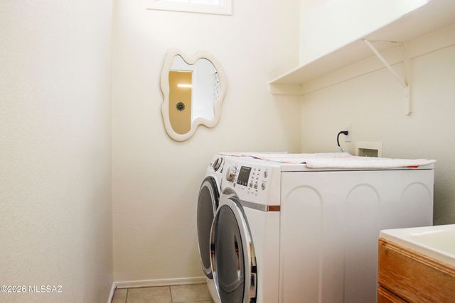 5091 N Pinnacle Point Drive, Tucson, AZ 85749