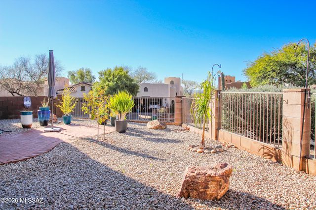 5091 N Pinnacle Point Drive, Tucson, AZ 85749