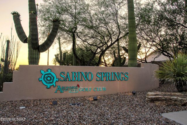 5091 N Pinnacle Point Drive, Tucson, AZ 85749