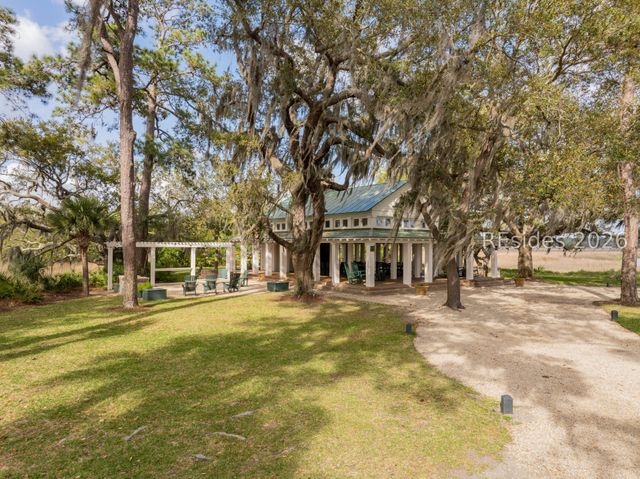 2 Old Bethel, Beaufort, SC 29906