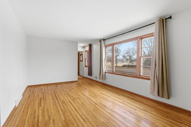 2082 Diffley Road, Eagan, MN 55122