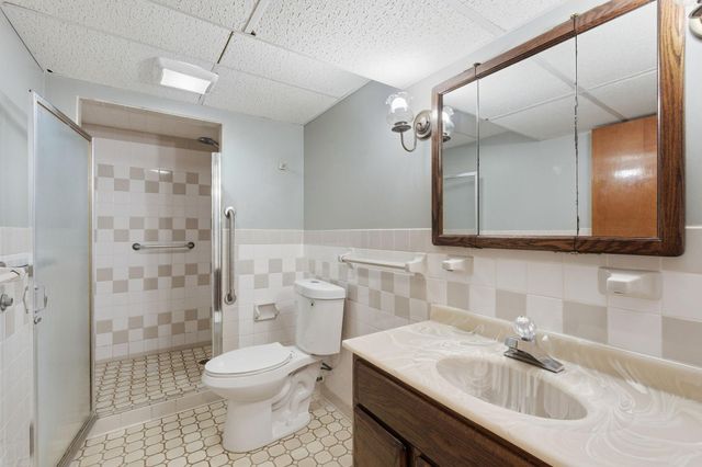 2082 Diffley Road, Eagan, MN 55122