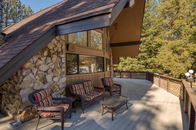 16979 Ridge Rd, Sutter Creek, CA 95685