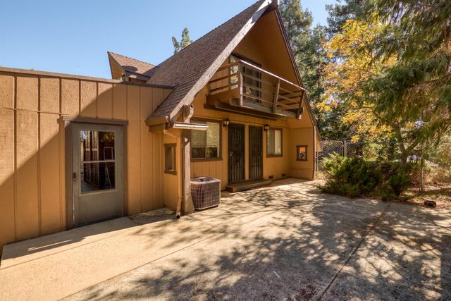 16979 Ridge Rd, Sutter Creek, CA 95685