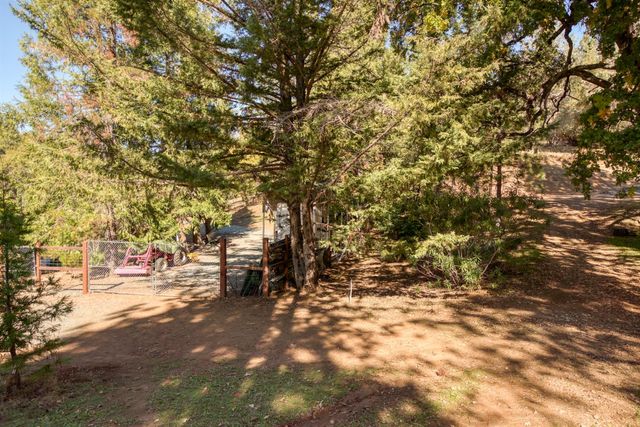 16979 Ridge Rd, Sutter Creek, CA 95685