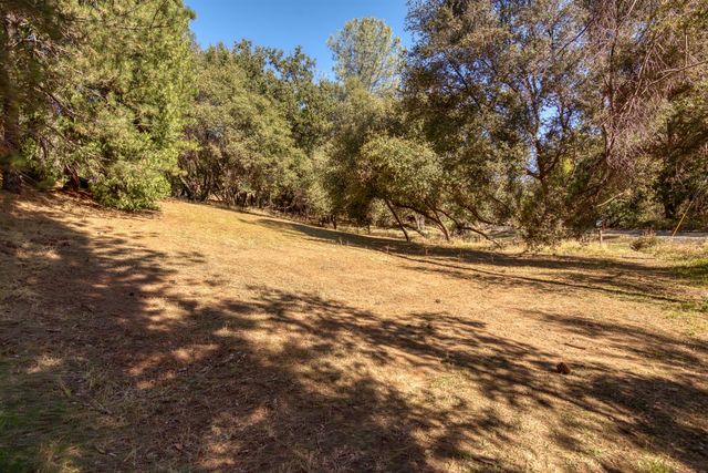 16979 Ridge Rd, Sutter Creek, CA 95685