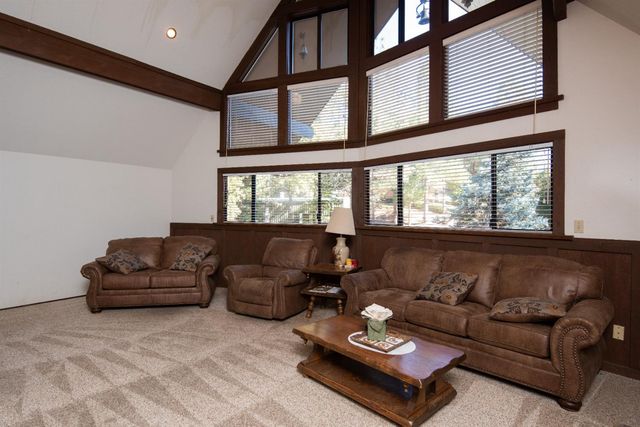 16979 Ridge Rd, Sutter Creek, CA 95685