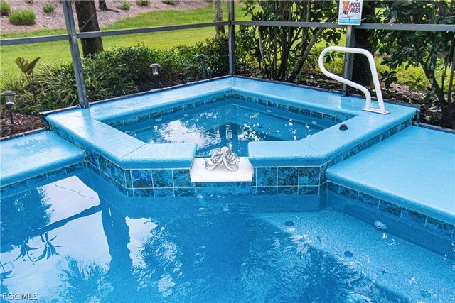 10021 Colonial Country Club BLVD, Fort Myers, FL 33913