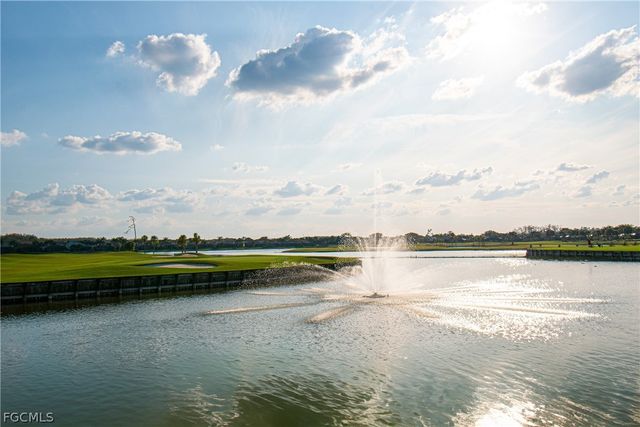 10021 Colonial Country Club BLVD, Fort Myers, FL 33913