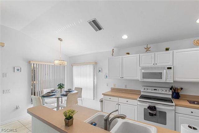 10021 Colonial Country Club BLVD, Fort Myers, FL 33913