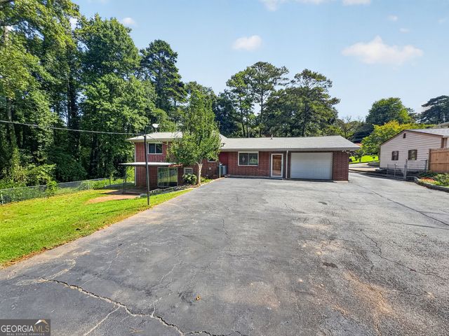 4435 Hillpine Road, Forest Park, GA 30297