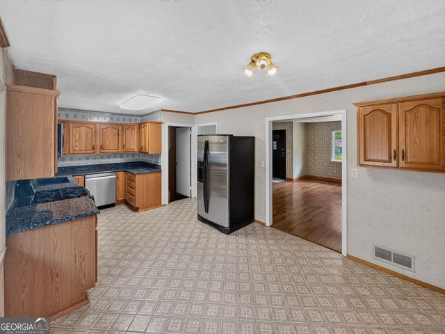 4435 Hillpine Road, Forest Park, GA 30297