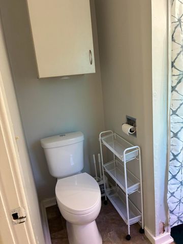 814 S Nettleton Avenue, Springfield, MO 65806