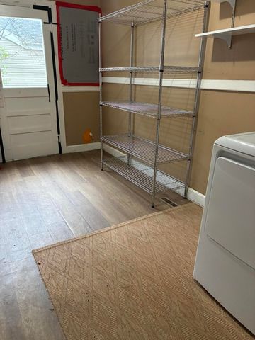 814 S Nettleton Avenue, Springfield, MO 65806