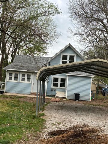 814 S Nettleton Avenue, Springfield, MO 65806