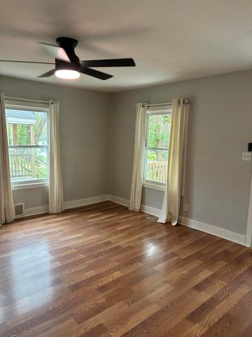 814 S Nettleton Avenue, Springfield, MO 65806