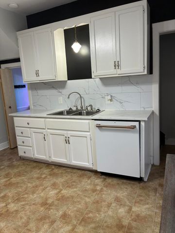 814 S Nettleton Avenue, Springfield, MO 65806