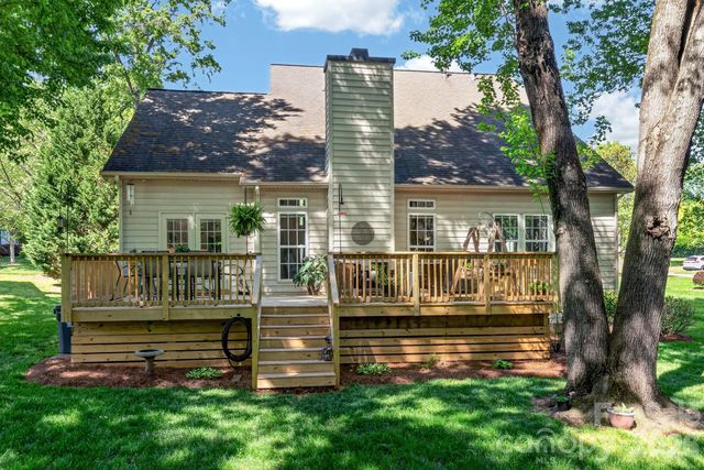 8926 Scottsboro Drive, Huntersville, NC 28078