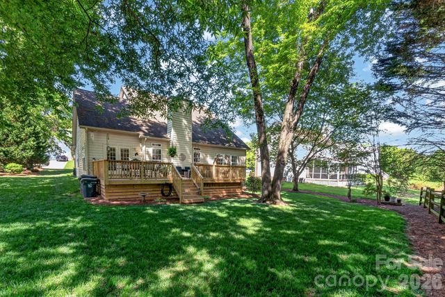 8926 Scottsboro Drive, Huntersville, NC 28078