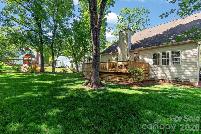 8926 Scottsboro Drive, Huntersville, NC 28078