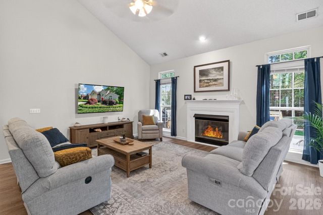 8926 Scottsboro Drive, Huntersville, NC 28078