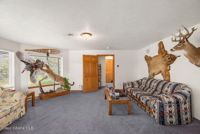 528 S Rapids Bend LN, Post Falls, ID 83854