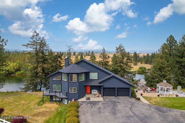 528 S Rapids Bend LN, Post Falls, ID 83854