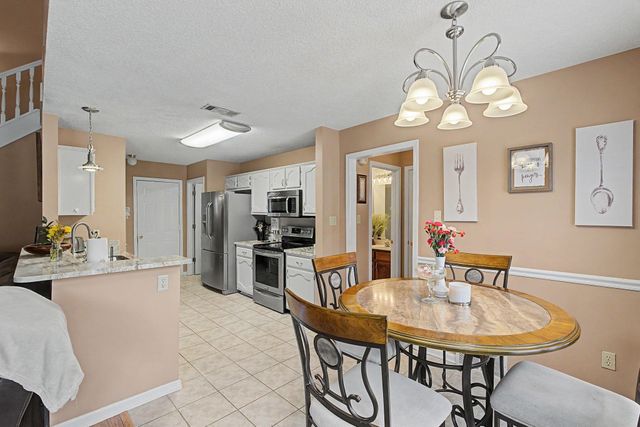 10041 WOODLAND ELM CT, Lakeland, TN 38002