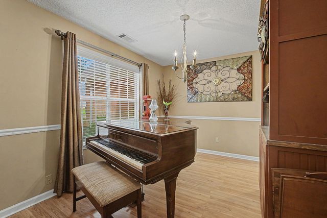 10041 WOODLAND ELM CT, Lakeland, TN 38002
