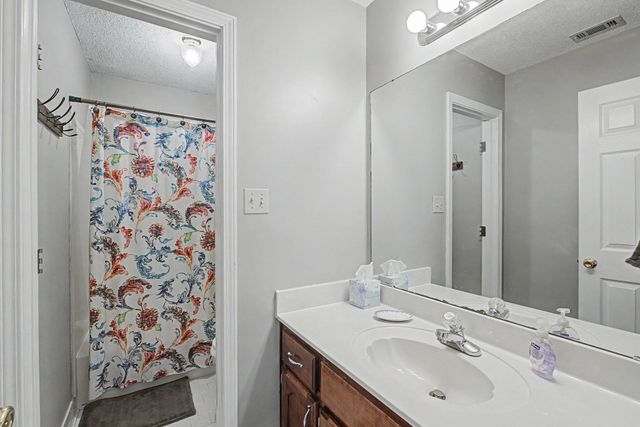 10041 WOODLAND ELM CT, Lakeland, TN 38002
