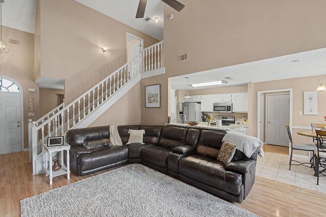 10041 WOODLAND ELM CT, Lakeland, TN 38002