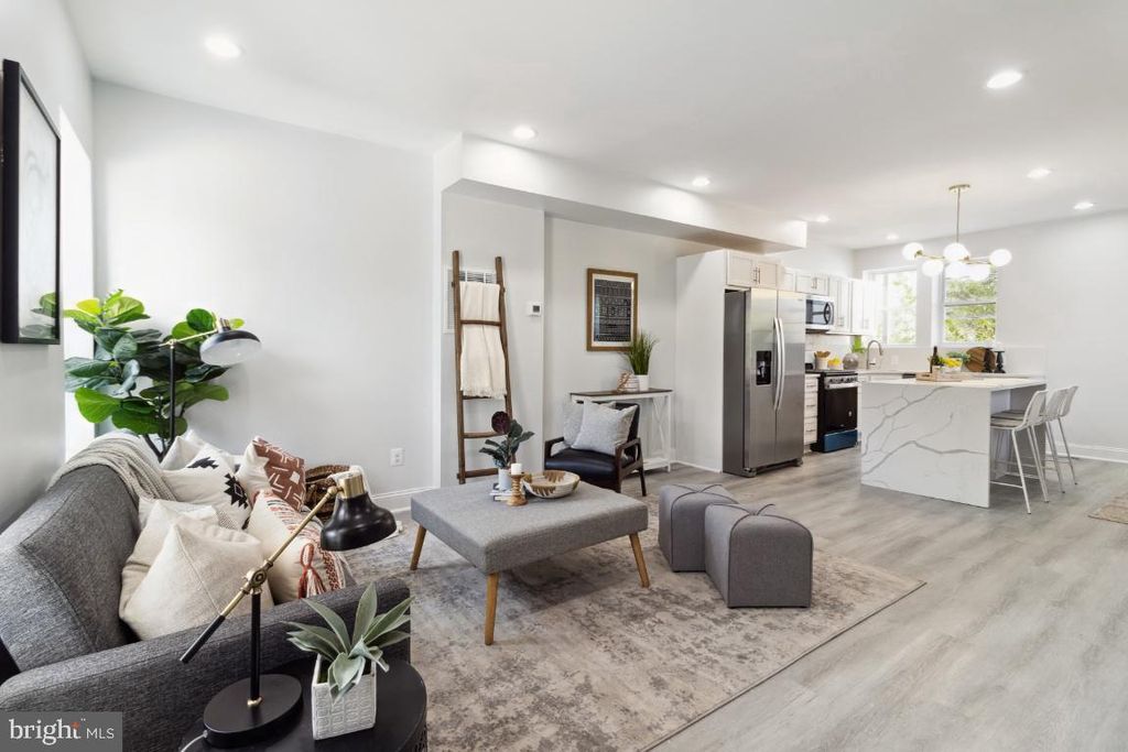 Image 15 of property listing at 4701 BEAUFORT AVE, Baltimore, MD 21215
