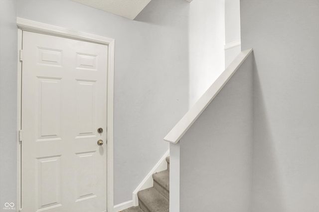 1066 Reserve Way, Indianapolis, IN 46220