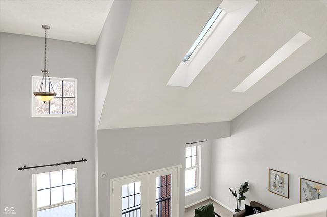 1066 Reserve Way, Indianapolis, IN 46220