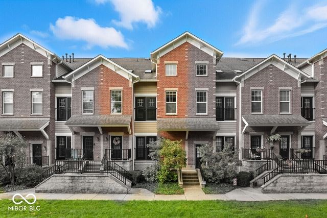 1066 Reserve Way, Indianapolis, IN 46220