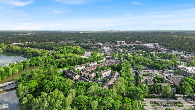 1066 Reserve Way, Indianapolis, IN 46220