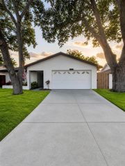 1948 DODGE CIRCLE, Clearwater, FL 33760