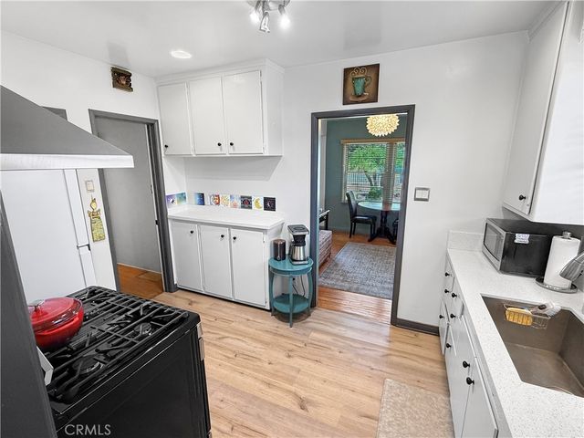 3618 E Del Mar Boulevard, Pasadena, CA 91107