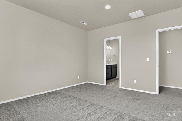 2517 W Skylar St, Nampa, ID 83686