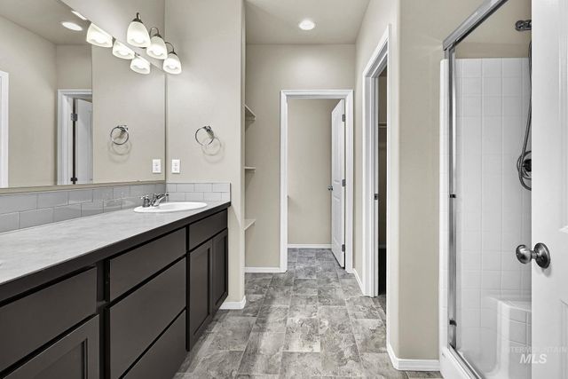 2517 W Skylar St, Nampa, ID 83686