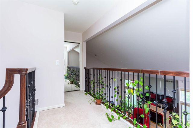 37834 Siena Drive, Farmington Hills, MI 48331