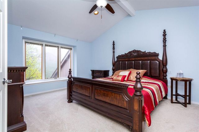 37834 Siena Drive, Farmington Hills, MI 48331