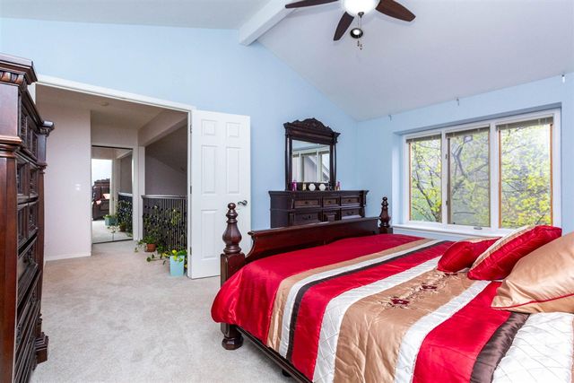 37834 Siena Drive, Farmington Hills, MI 48331