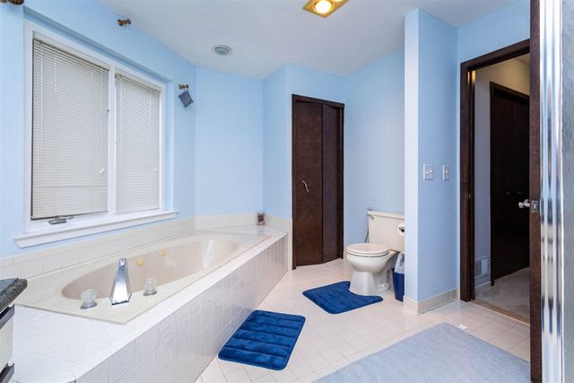 37834 Siena Drive, Farmington Hills, MI 48331
