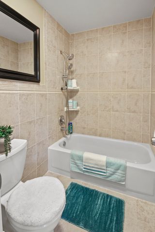 1421 NW 20th Avenue, Delray Beach, FL 33445