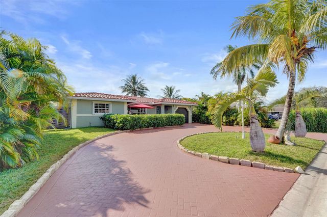 10216 NW 83rd St, Tamarac, FL 33321