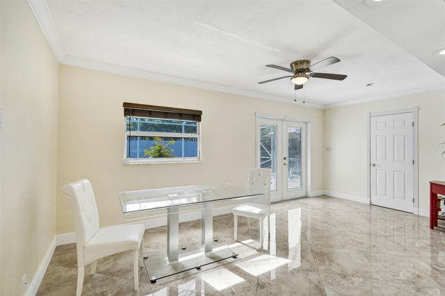 10216 NW 83rd St, Tamarac, FL 33321