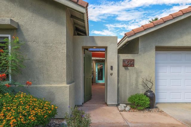 664 E Lily Street, Palm Springs, CA 92262