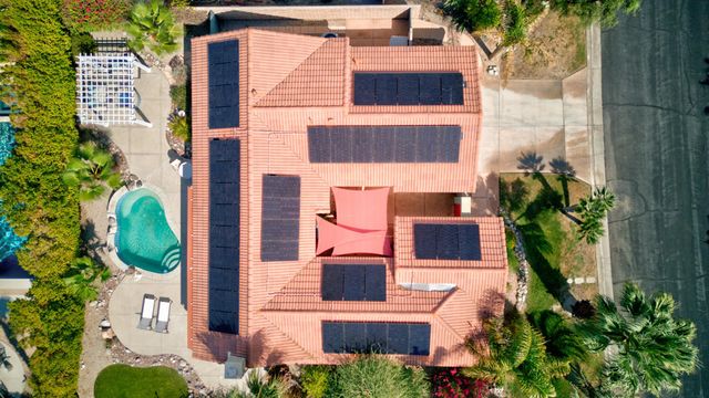 664 E Lily Street, Palm Springs, CA 92262