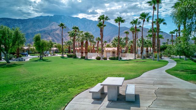 664 E Lily Street, Palm Springs, CA 92262